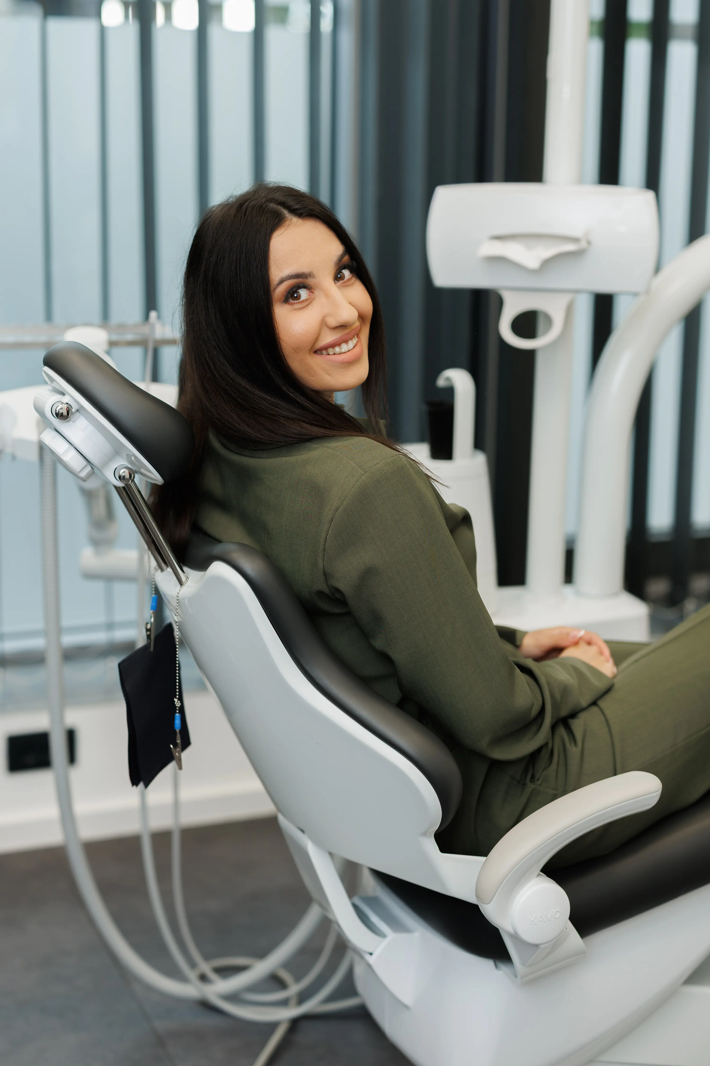 Zadovoljan pacijent u ordinaciji Dentista+