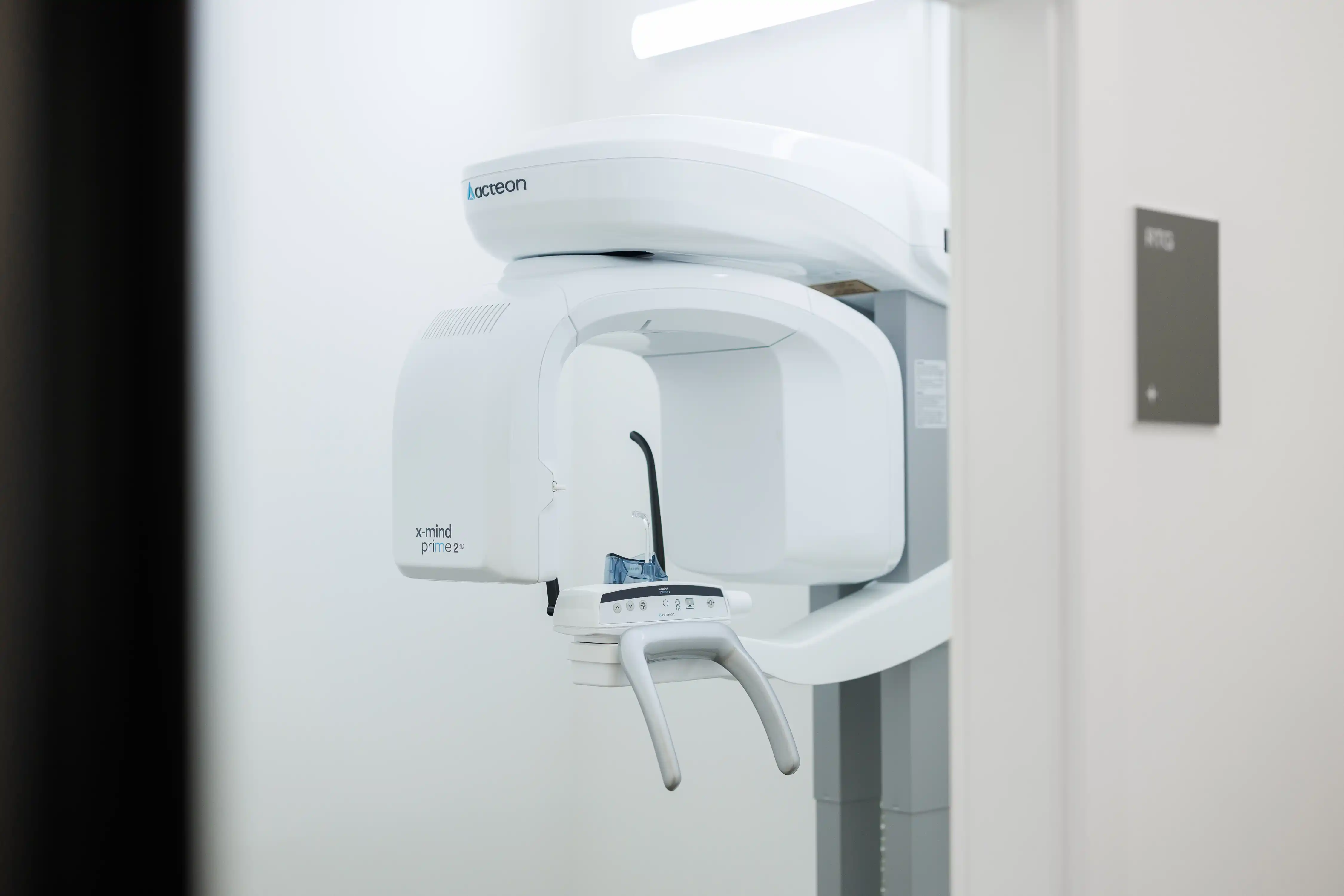 Our team and equipment at the clinic